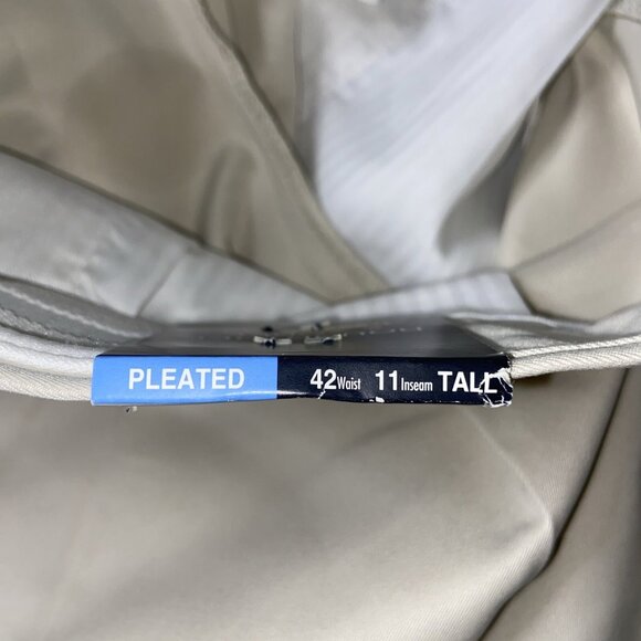 RoundTree & Yorke‎ Travel/ smart SZ 42 Tallman Pleated Front - Picture 11 of 11